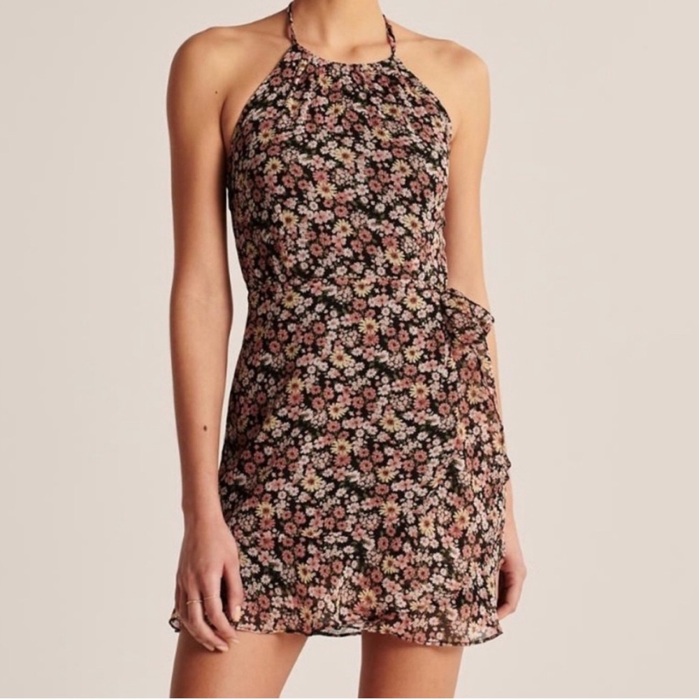 Abercrombie ruffle hem halter dress in black floral pattern